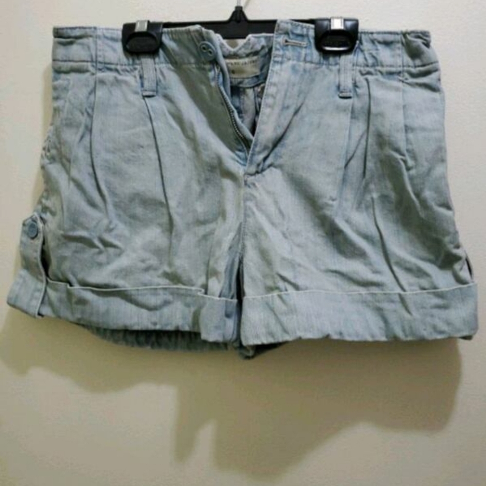 MARC BY MARC JACOBS  - DENIM SHORTS